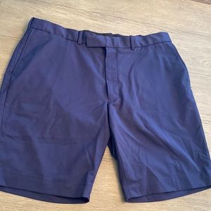 Navy blue men’s Ralph Lauren golf shorts